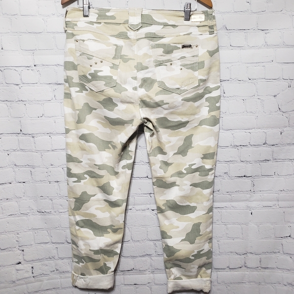 Seven7 Sz10 Skinny Easy Fit Camo Cuffed Jean - Picture 3 of 16